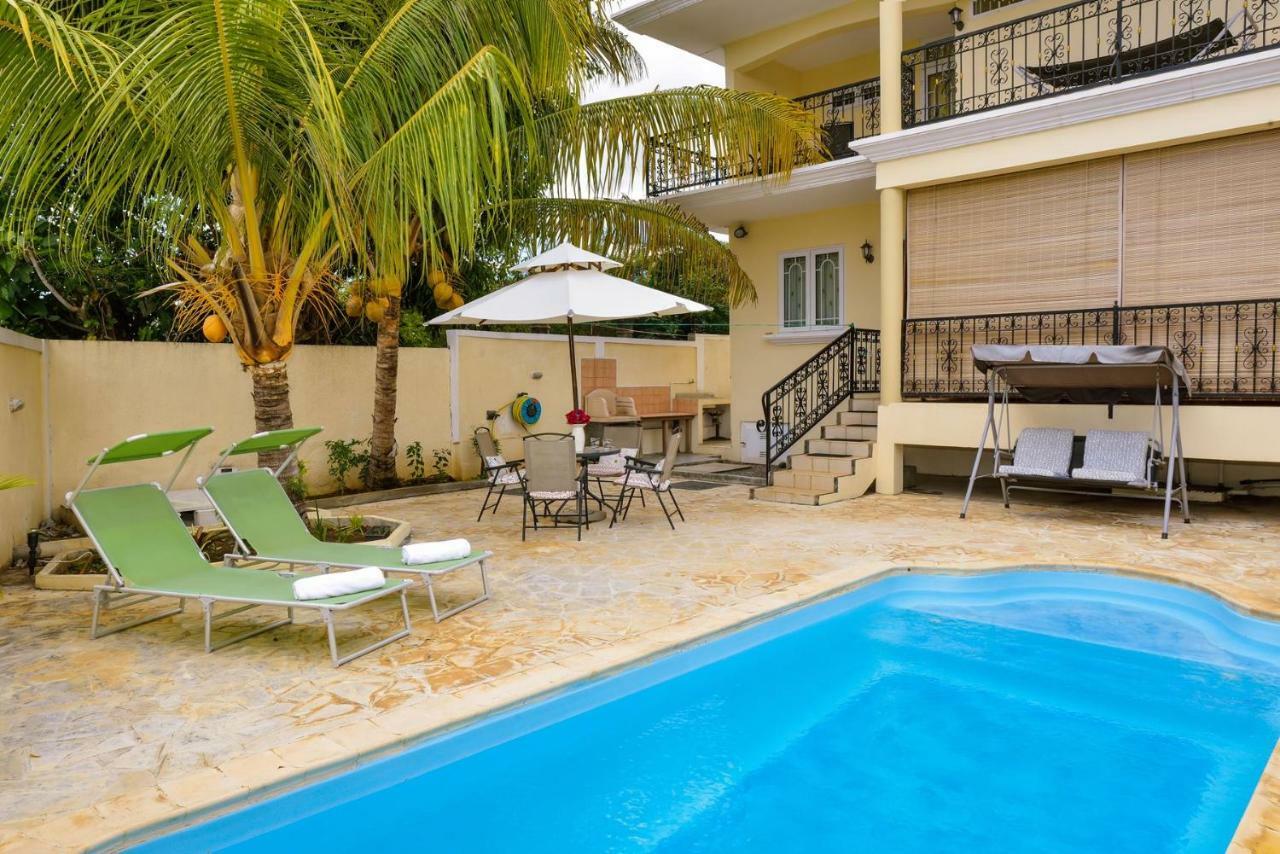 Sunset Villa Flic en Flac Экстерьер фото